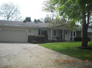 3914 Kirkshire Dr SE, Grand Rapids, MI 49508