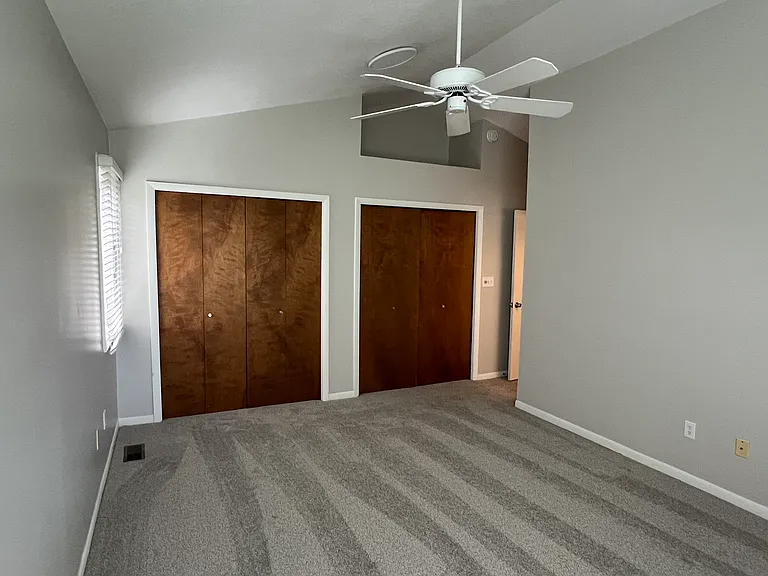 458 Village Oaks Ct — Photo 8