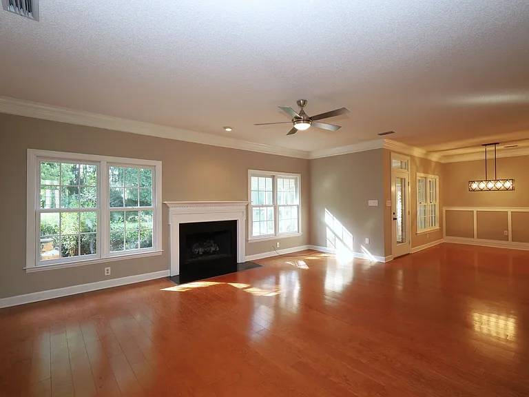 1054 Ridge Rd — Photo 10