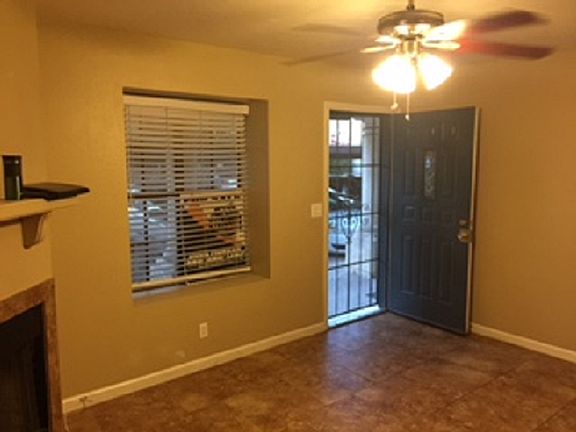 3rd image of 921 W University Dr Unit 1121