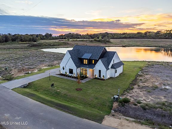5th image of 277 Oakworth Dr