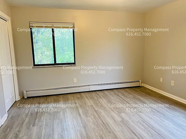 885 Hardwick Dr SE — Photo 7