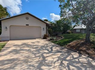 505 SW 10th Pl, Cape Coral, FL 33991