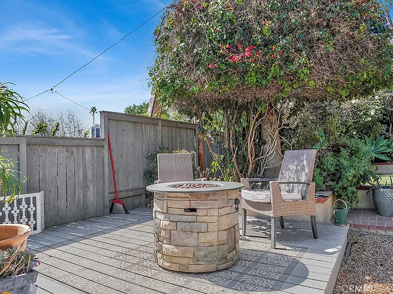 33841 Golden Lantern St — Photo 15