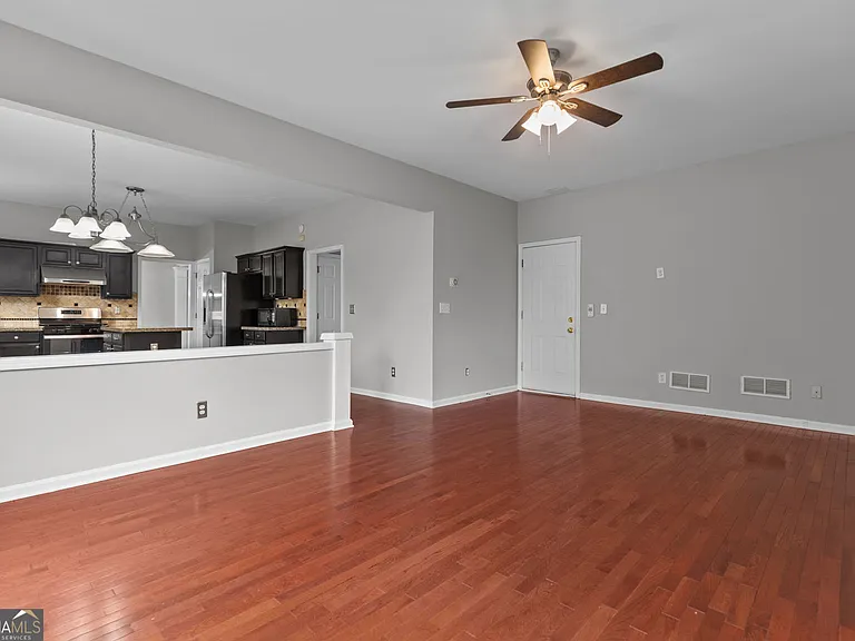 2315 Hiawassee Dr — Photo 18
