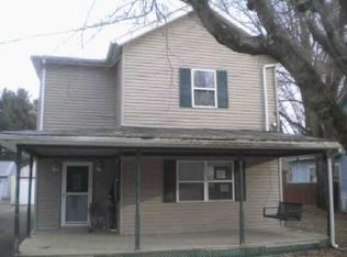 213 Maple St, Sugar Grove, OH 43155