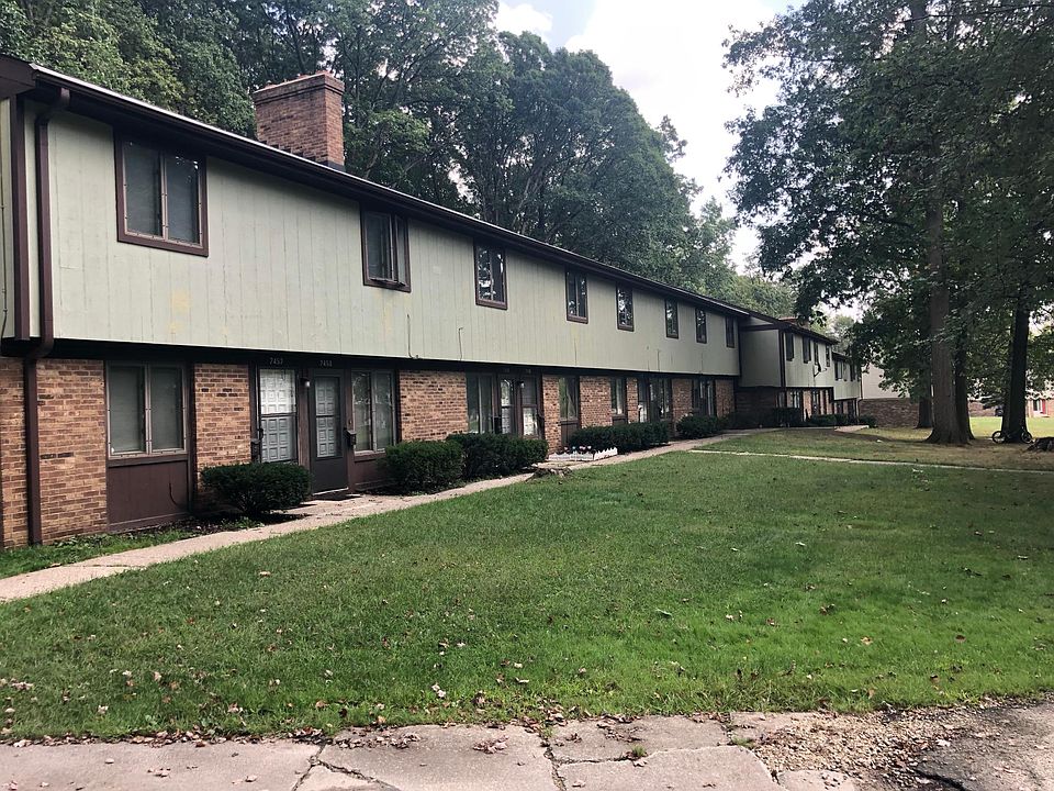 1st image of 2441 Echo Valley Dr