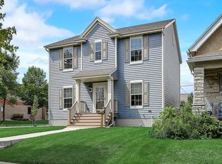 3802 E Cudahy Ave, Cudahy, WI 53110