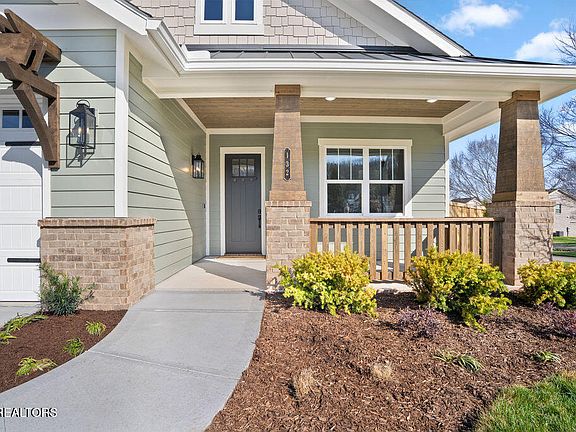 3rd image of 132 Oppenheimer Way