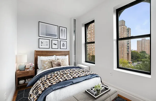 Rented by REAL New York | media 9