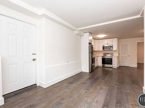 5th image of 530-532 Judah St #530A