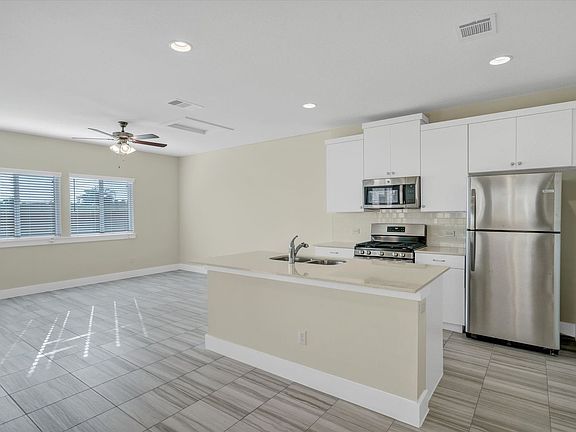 4th image of 314 Alamar Knot Way Unit 190