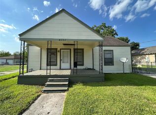 4737 Providence St, Houston, TX 77020