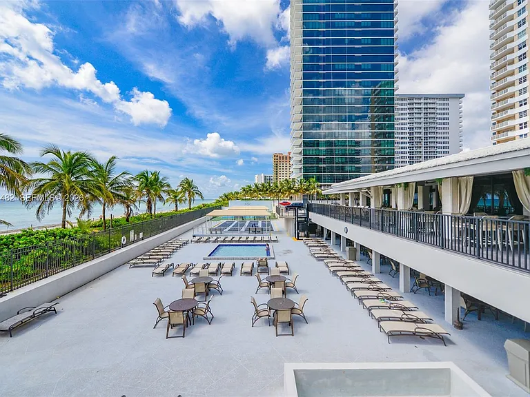 1980 S Ocean Dr #11K — Photo 37