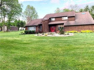 403 Debbie Dr, Indiana, PA 15701