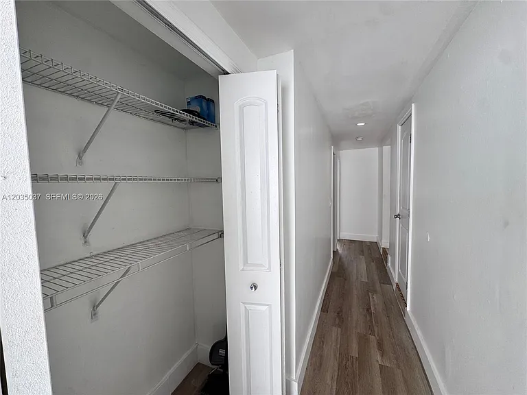 1801 NE 25th Ave #3 — Photo 15