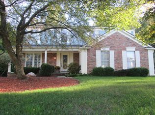 2279 N Fairview Ln, Rochester Hills, MI 48306