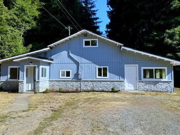 140 Nadine Ln, Crescent City, CA 95531