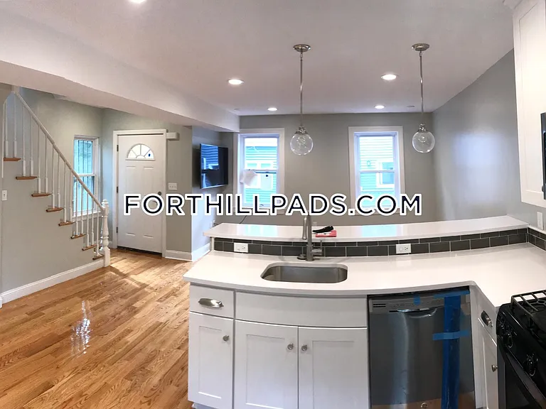 6 Saint James Pl — Photo 20