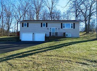 2028 Ridge Rd, Springfield, OH 45502