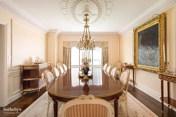 Sold by Sotheby's International Realty | media 2