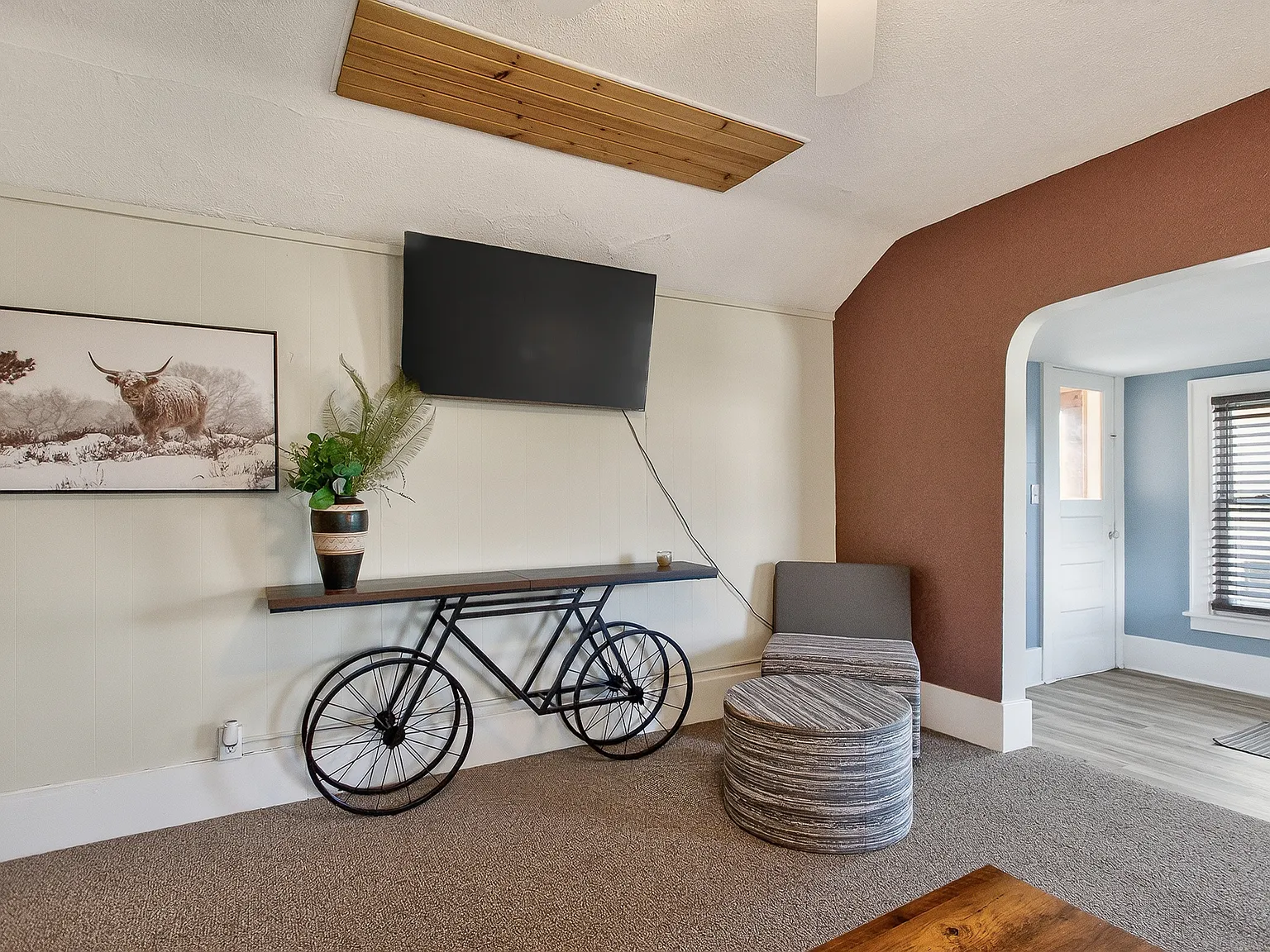 3 bed, 1450 sqft, $2,495 — Photo 3
