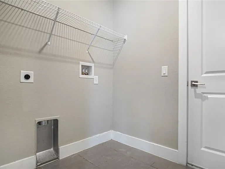 210 Goldenrod Ln — Photo 22