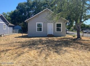 1402 E Viola Ave, Yakima, WA