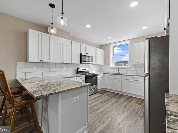 2nd image of 29 N Clinton St