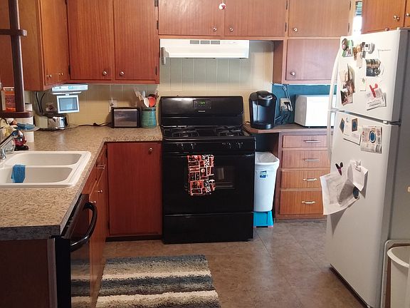 4th image of 41 Faircrest Dr