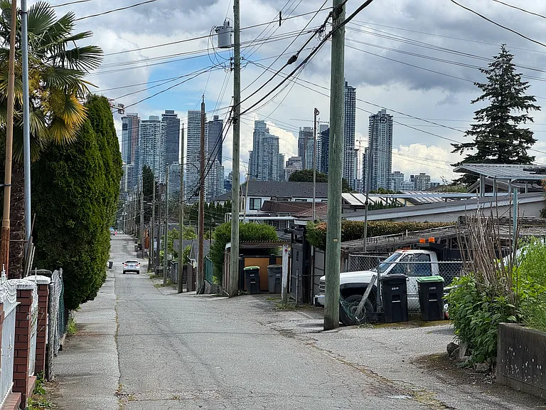 1777 Lillooet St #17 — Photo 4
