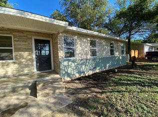 907 S 5th St, Copperas Cove, TX 76522
