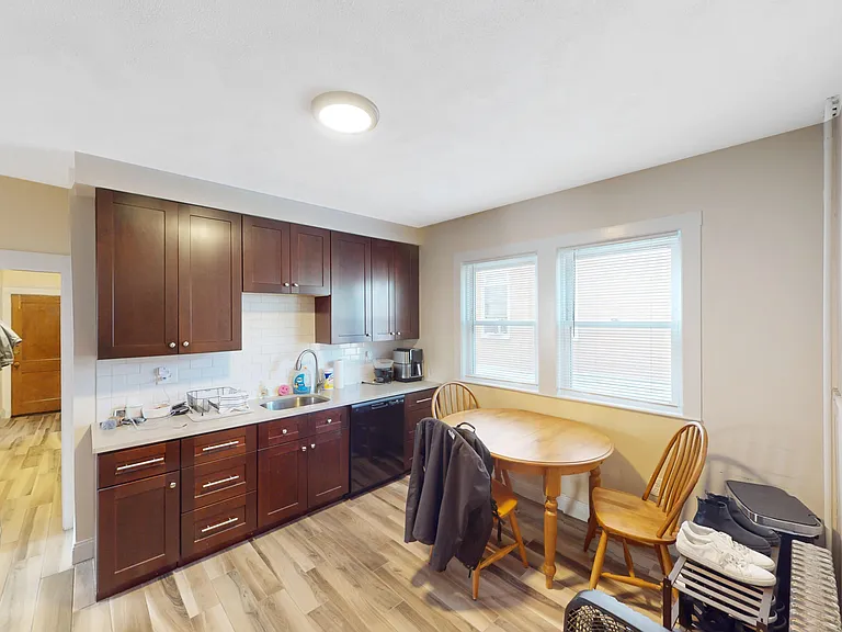 11 Heath St #1 — Photo 4