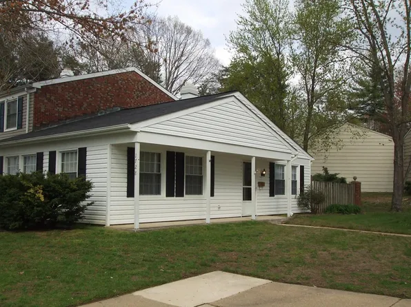 1728 Farmington Ct, Crofton, MD 21114