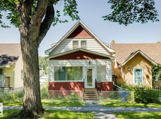 11340 90th St NW, Edmonton, AB T5B3X5