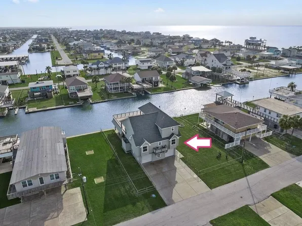 3814 Brewster Ky, Galveston, TX 77554