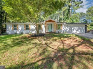 470 Pineland Rd SW, Mableton, GA 30126