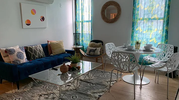 Rented by Nooklyn NYC LLC | media 12