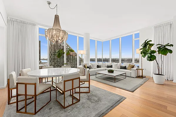 Rented by Corcoran | media 34