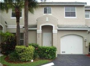 4819 Grapevine Way, Davie, FL 33331