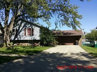 406 Krause Ave, Streamwood, IL 60107