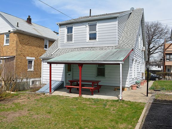 4th image of 174 Winfred Ave