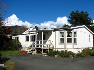 15957 Wenbourne Ln UNIT B, Brookings, OR 97415