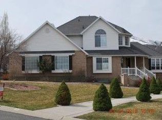 137 W High Sierra Dr, Elk Ridge, UT 84651