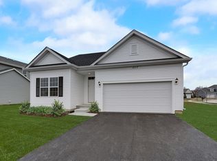 1117 Juniper Dr, Sycamore, IL 60178