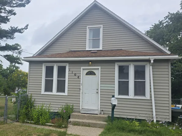 1104 W Southern Ave, Muskegon, MI 49441