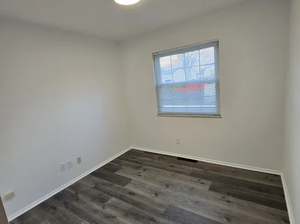 1891 Fleming Rd, Columbus, OH 43232