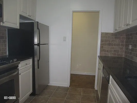 Rented by Citi Habitats | media 10