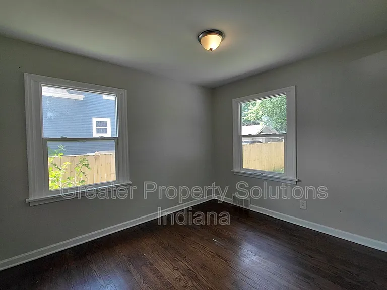 6304 Madison Ave — Photo 4