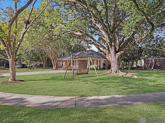2nd image of 725 Rothmer Dr